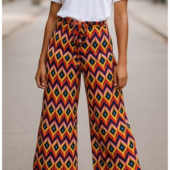 Truth NYC Women’s SZ LG Palazzo Pants NWT Sheer W/ Shorts Lining Boho Chic Flowy - Picture 1 of 8